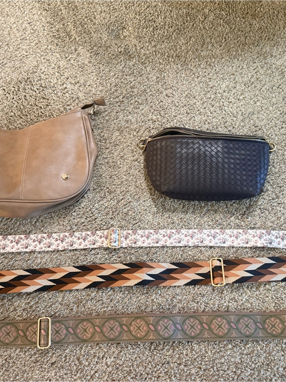 Modern + Chic bundle! 2 bags, 2 M+C adjustable straps, 1 no name adjustable stra